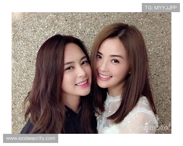 年长五岁的姐弟恋甜蜜曝光舍什科女友现场助威两人低调交往多年