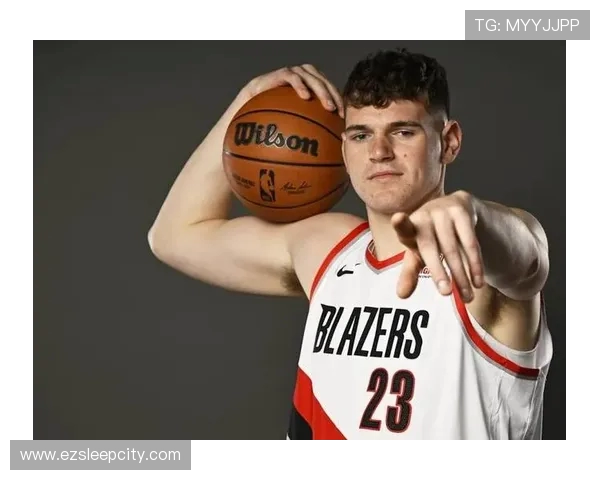 杨瀚森回应记者提问称将与克林根联手对抗比卢普斯